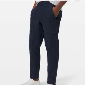 Lululemon bowline utilitech pants in navy, size Large